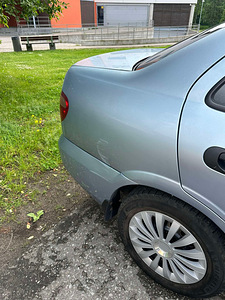 Nissan almera (13 фото из 13)