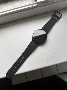 Galaxy Watch 6 (6 фото из 6)