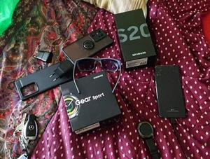 Samsung Galaxy s20 Ultra 5g + Galaxy watch (1 foto / 2)
