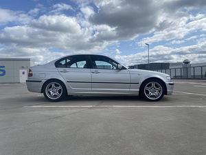 BMW 320 2.0 110kW (4 foto / 8)