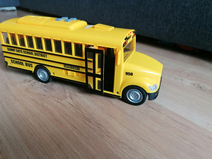 Школьный автобус. School bus (4 фото из 5)