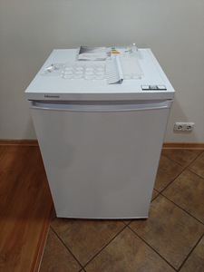 Hisense RR154D4AW2 (nagu uus) (1 foto / 3)