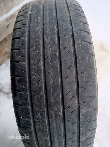Bridgestone 225/60 R18