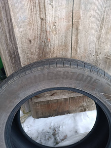 Bridgestone 225/60 R18 (6 foto / 6)