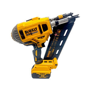 Akunaelapüstol Dewalt DCN692 P03 (2 foto / 3)