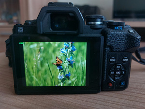 Olympus OM-D E-M10 Mark IV + M.ZUIKO DIGITAL ED 14-42mm (7 foto / 7)