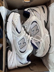 New balance 530, white and blue shoes (1 foto / 5)