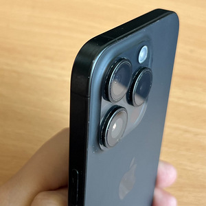 iPhone 15 Pro 256GB (4 фото из 5)