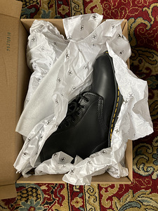 Продается новый Dr. Martens № 40 (4 фото из 5)