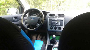 Ford Focus 1.6 74kW HWDA universaal veokonksuga