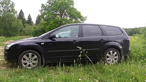 Ford Focus 1.6 74kW HWDA universaal veokonksuga (6 foto / 15)