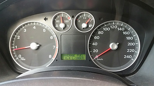 Ford Focus 1.6 74kW HWDA universaal veokonksuga (8 foto / 15)