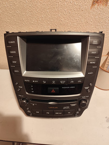 Monitor lexus is250 is220 (1 foto / 3)