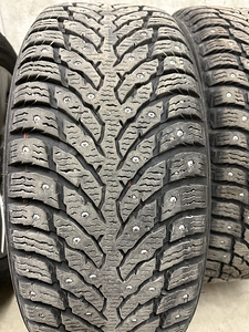 Шины Nokian Hakkapeliitta 9 225/55 R17 (2 фото из 3)