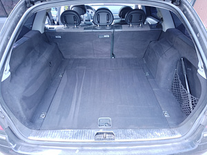 MERCEDES-BENZ E 320 CDI (8 foto / 8)
