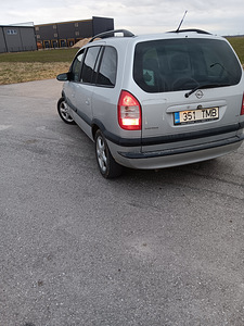 Opel zafira 2.2 108kw (7 foto / 14)