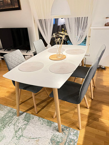 Söögigrupp: laud + 4 tooli (1 foto / 2)