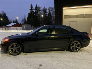 BMW 530D 160kw 2003a (6 foto / 10)