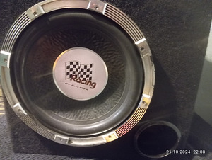 Müüa subwoofer (2 foto / 5)