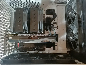 RTX 3080 GIGABYTE GAMING OC 10G (1 foto / 5)