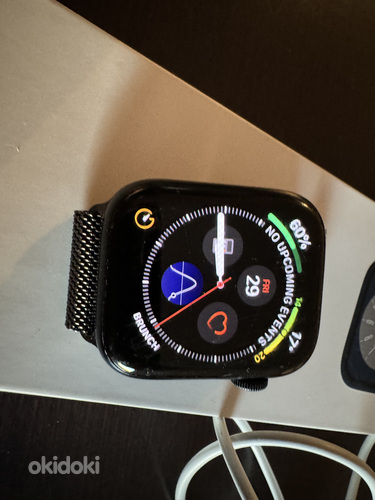 Apple Watch 8 LTE (foto #2)
