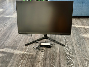 Samsung odyssey G70 32” (1 foto / 4)