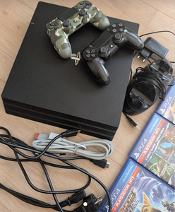 Sony Playstation 4 Pro 1Tb (2 foto / 3)