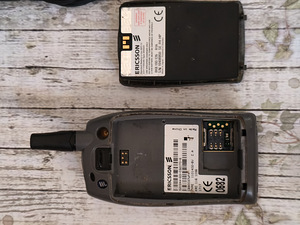 Sony Ericsson T20E (3 foto / 3)