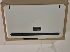Wacom One 13 Pen Display, must - Graafikalaud (3 foto / 4)