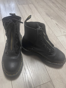 Ботинки Dr Martens (1 фото из 6)
