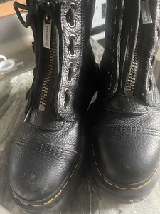 Ботинки Dr Martens (6 фото из 6)