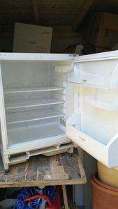 встроенный холодильник Zanussi