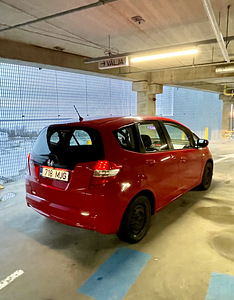 Honda Jazz, 2013 (8 foto / 11)