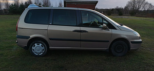 Hea tööauto Peugeot 807 (2 foto / 15)