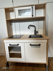 IKEA детская кухня (1 фото из 1)