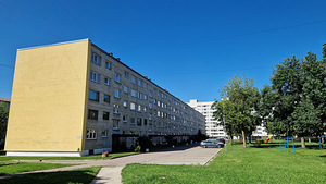 3-toaline korter 61 m2, II korrus, rõdu, Narva kesk, Astri