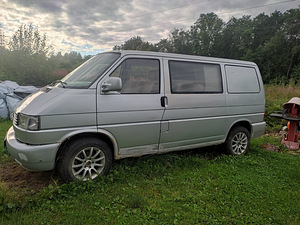 VOLKSWAGEN TRANSPORTER KOMBI 1998a (8 foto / 8)