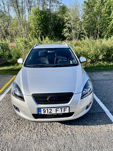 Kia ceed 2009 TDI 1.6 (1 foto / 15)