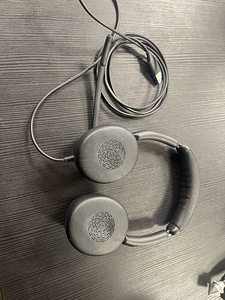 Peakomplekt, USB bluetooth kõrvaklapid (2 foto / 3)
