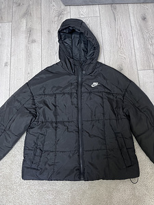 Куртка Nike (2 фото из 2)