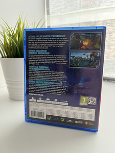 Ratchet & Clank (PlayStation 4) (2 foto / 3)