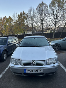 VW BORA 2003 1.6 75kW (1 foto / 9)