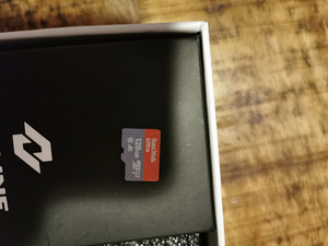 Videoregistraator Neoline +128Gb SD card. (6 foto / 10)