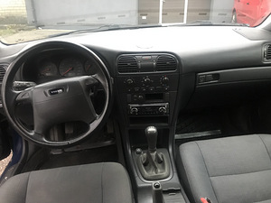 Вольво s40 (6 фото из 8)