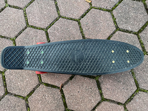 Penny-board (must-punane/black-red) (3 foto / 6)