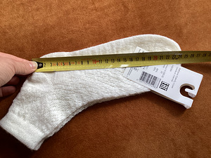 Orenburgi naiste lühikesed pitsilised sokid (9 foto / 10)