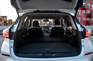 Nissan Murano Z52 2018 (14 foto / 15)