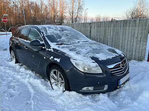 Opel Insignia (4 фото из 8)