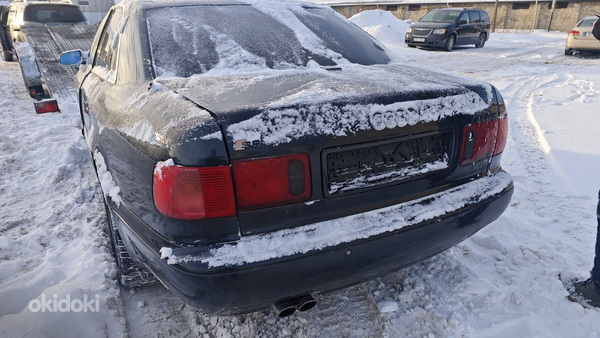 Audi S8 на запчасти