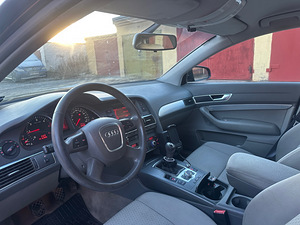 Audi A6 C6 2.0tdi (12 foto / 15)